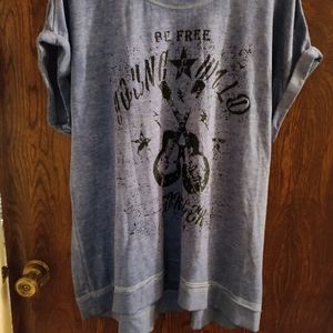 1X Rock and Republic light blue T-shirt